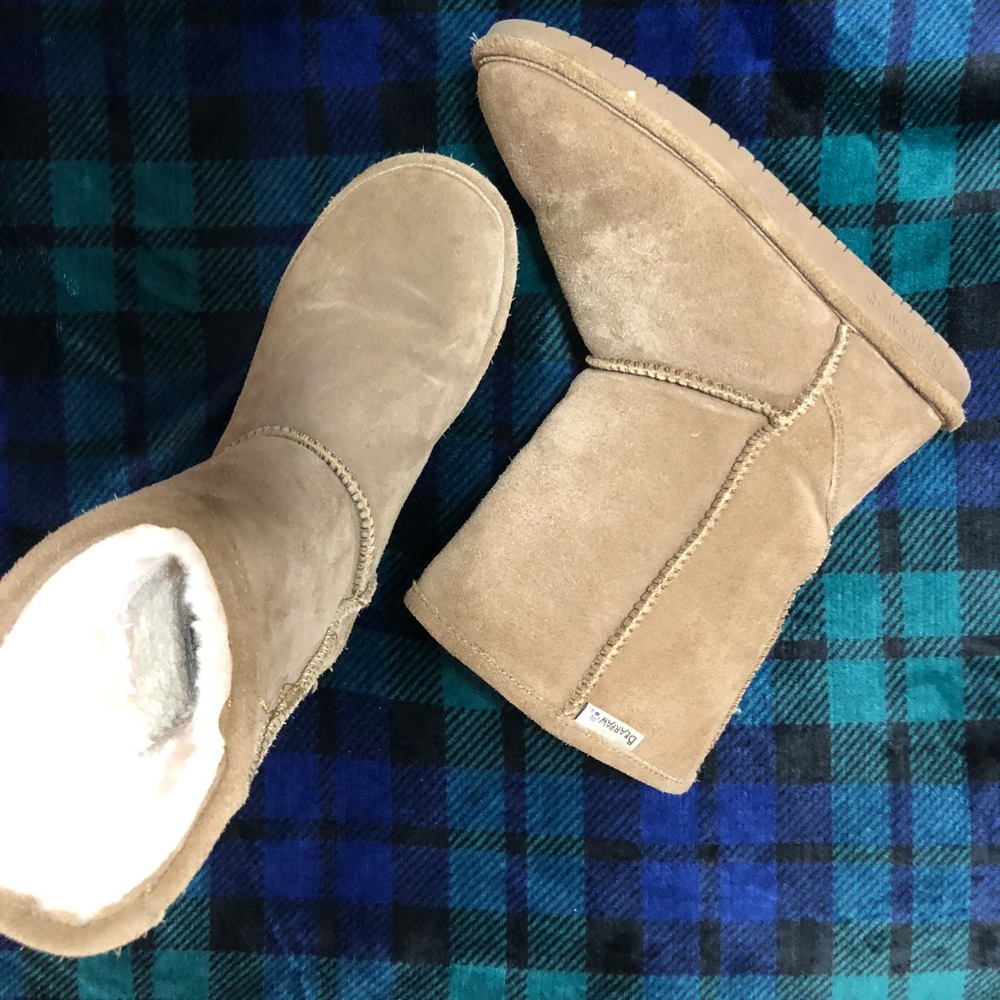 bearpaw boots